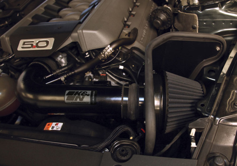K&N 2015 Ford Mustang GT 5.0L V8 Black Performance Intake Kit - Bild 6